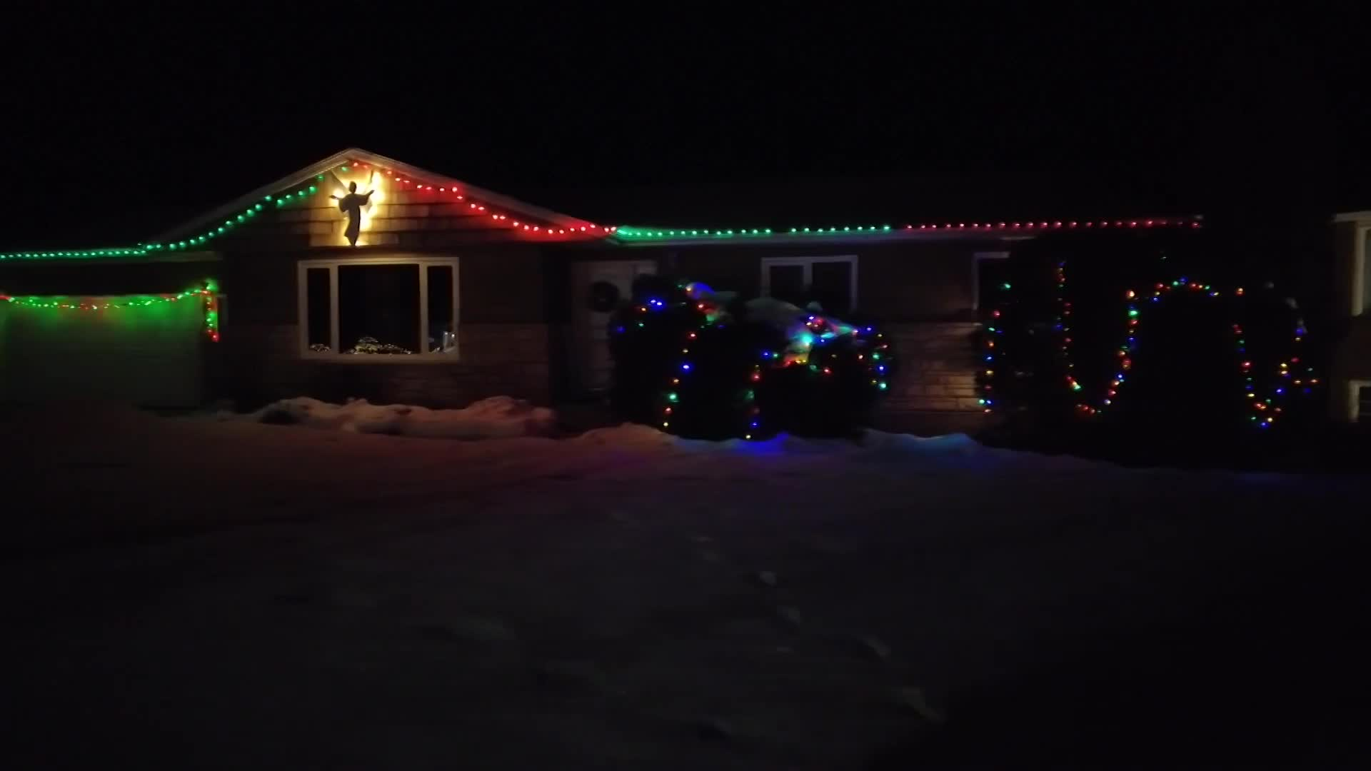 Thumbnail image for Swan-2021 TWB Swan River Christmas Lights-Dec9