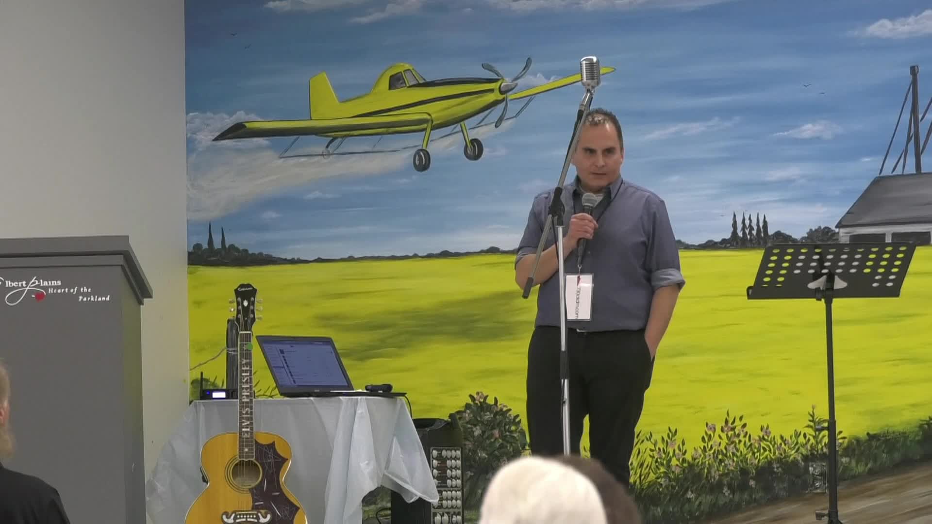 Thumbnail image for GIL_elvisjohnny_20apr2024