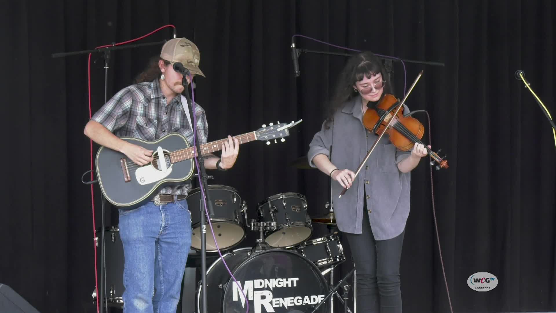 Thumbnail image for CARB_Mitchell & Caitlin_24Aug2024