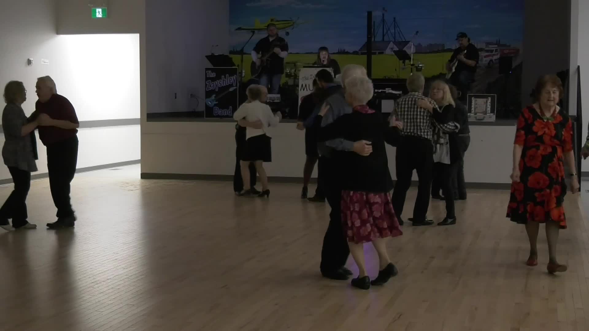 Thumbnail image for GIL_OldTymeDanceZatsgkets_23Nov2024