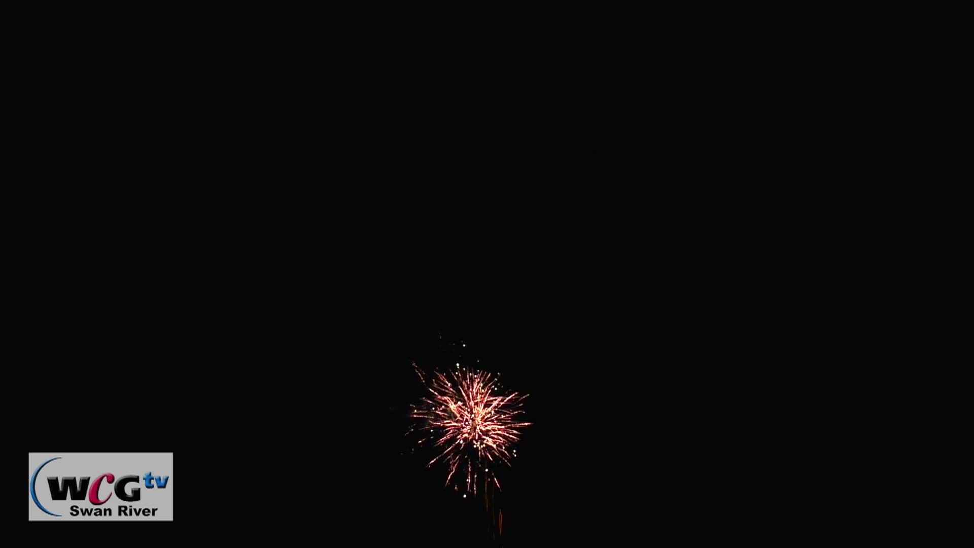 Thumbnail image for Swan-2025 Fireworks-Jun30